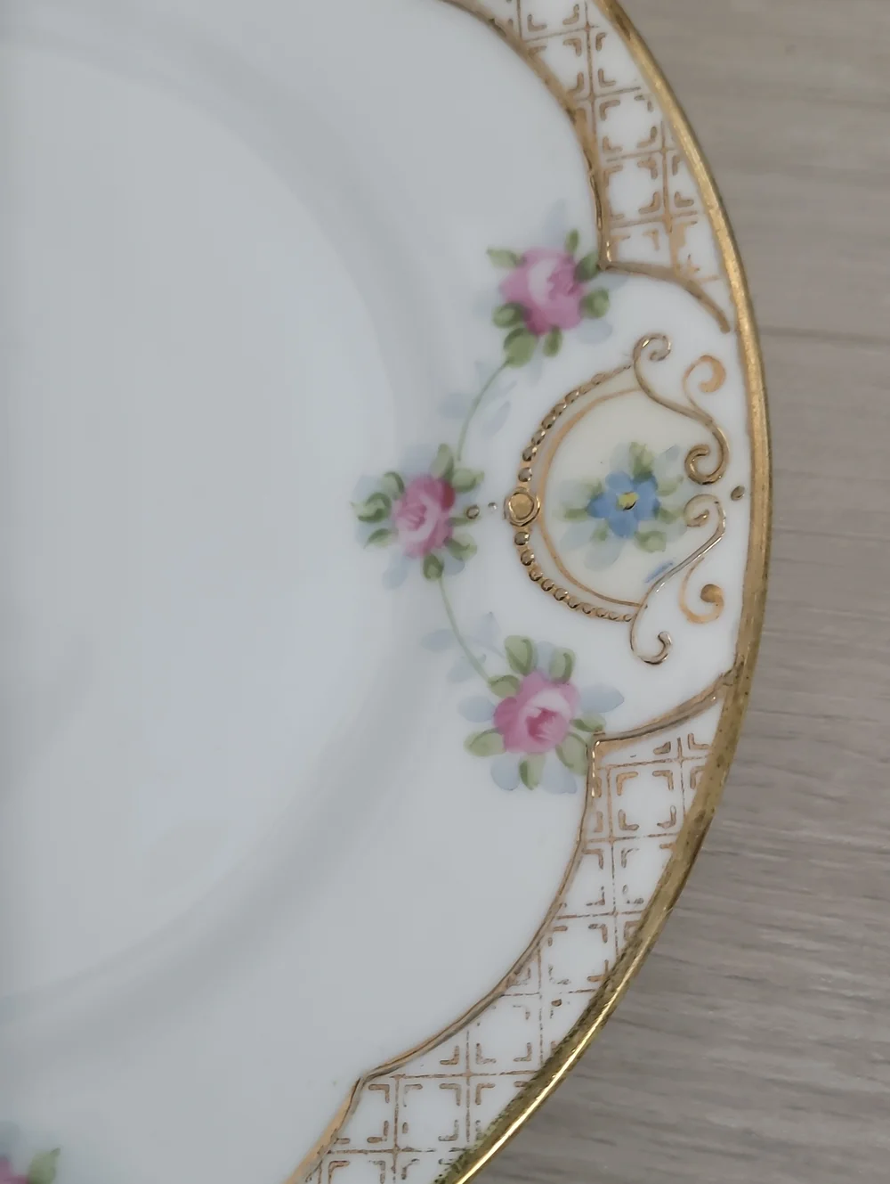 Vintage Nippon Hand Painted Floral Small Plates Set of 2 Gold Grandma Delicate